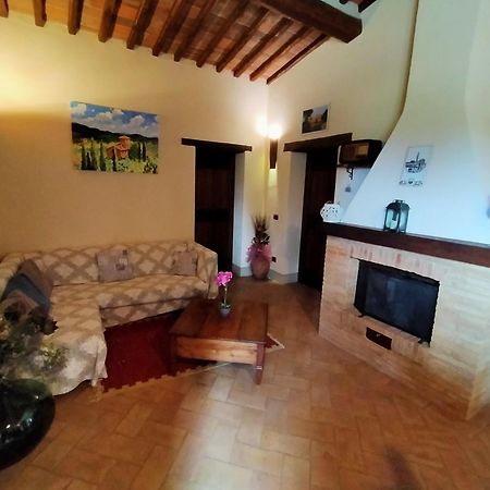 Agriturismo San Pierino Monteroni dʼArbia الغرفة الصورة