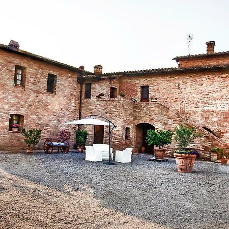 Agriturismo San Pierino Monteroni dʼArbia المظهر الخارجي الصورة