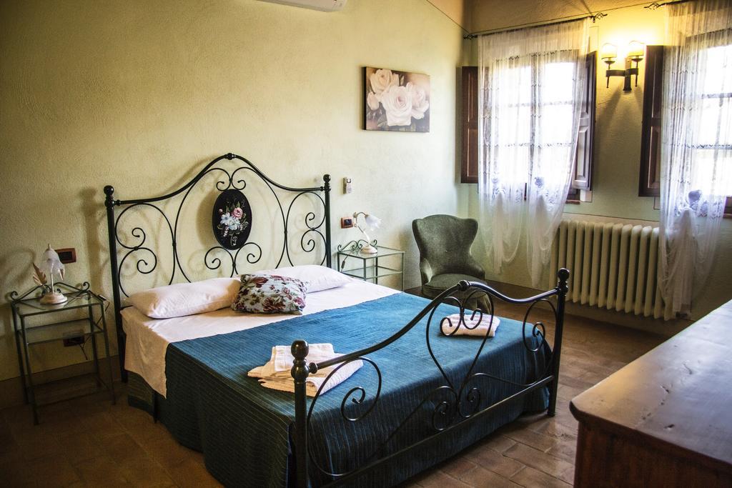 Agriturismo San Pierino Monteroni dʼArbia المظهر الخارجي الصورة