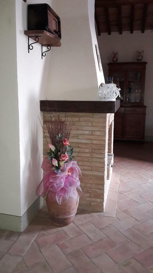 Agriturismo San Pierino Monteroni dʼArbia المظهر الخارجي الصورة